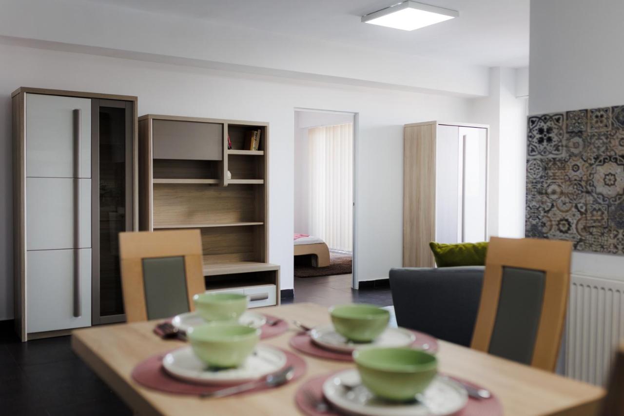 Plaza Apartment 萨图马雷 外观 照片